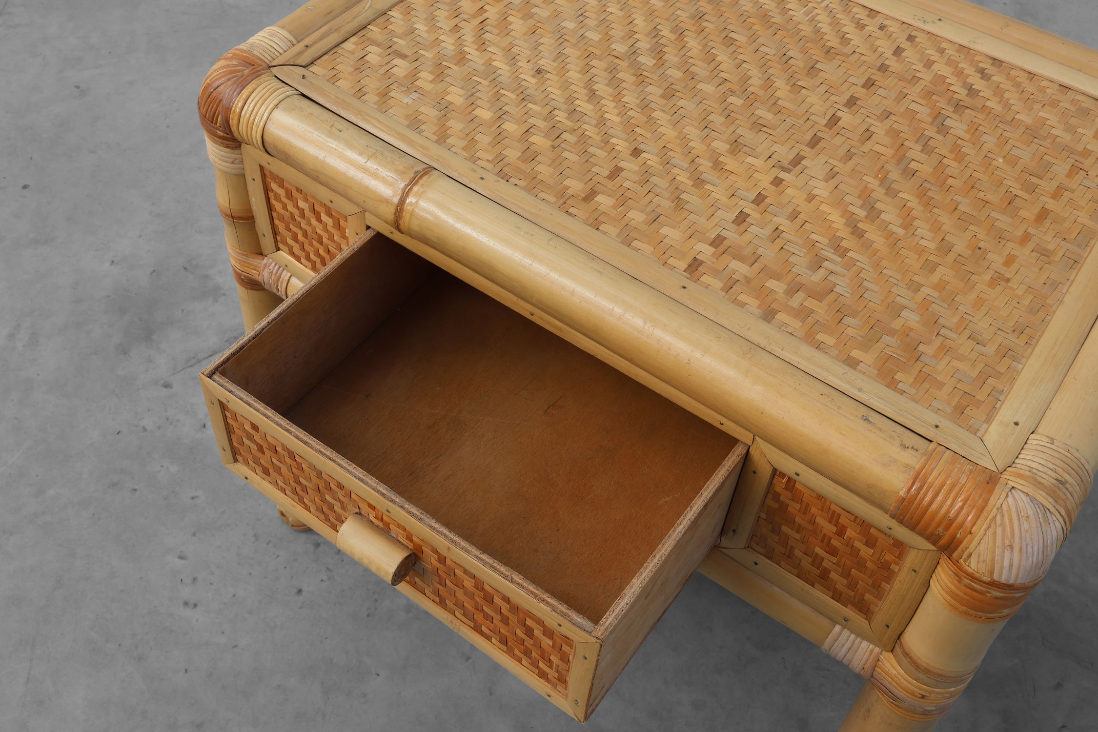 Italian 1970s bamboo and wicker chest of drawers or nightstandthumbnail